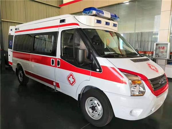 开平市福特V362救护车